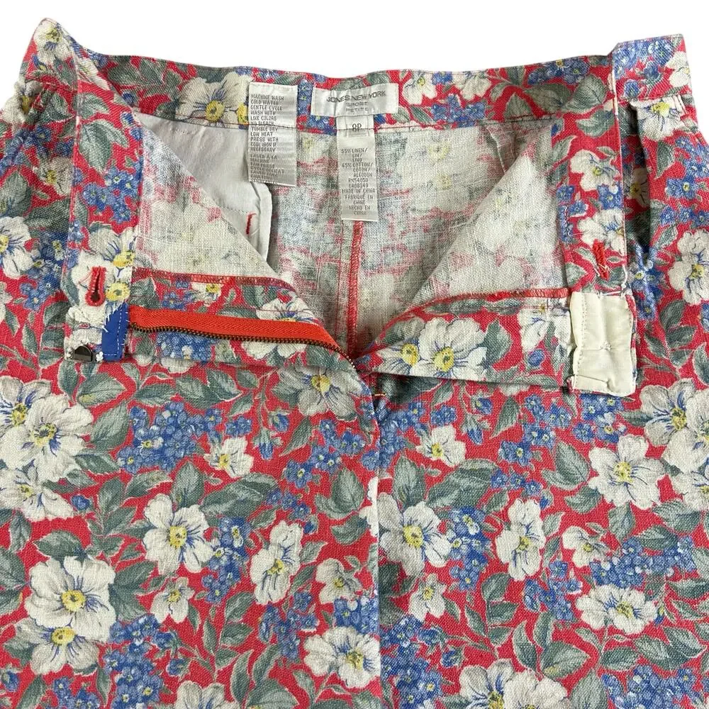 Jones New York Linen Cotton Shorts Petite Women Size 8P Red White Blue Floral